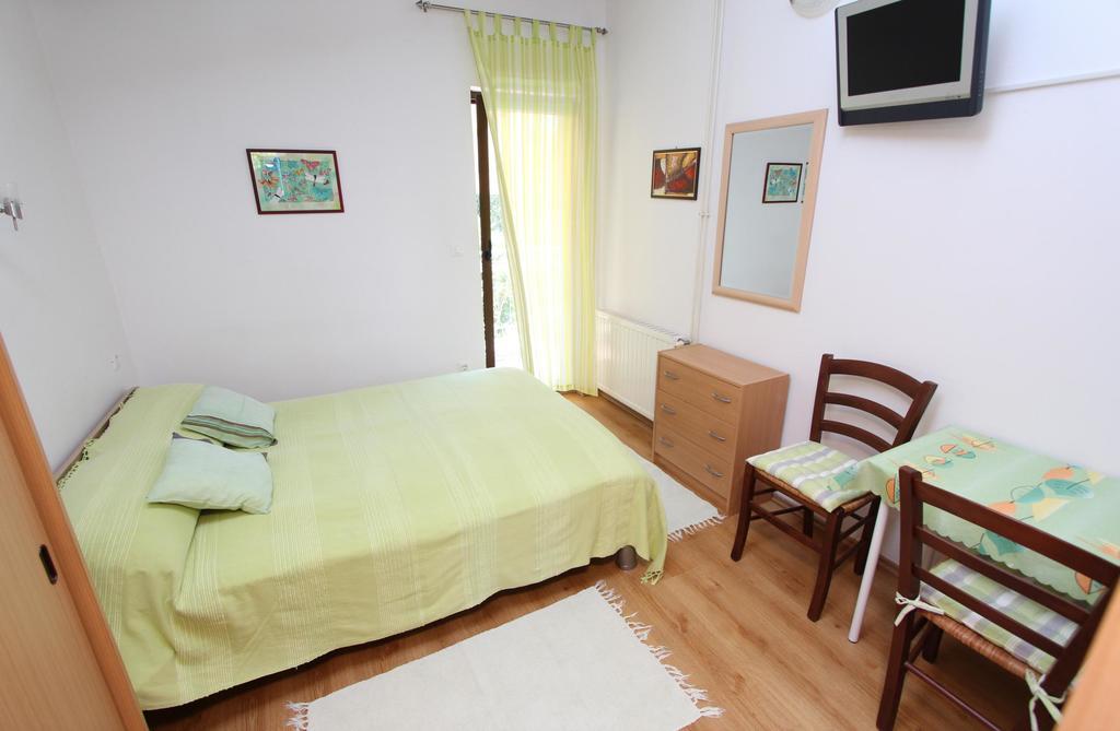 Studio And Room Tea Apartment